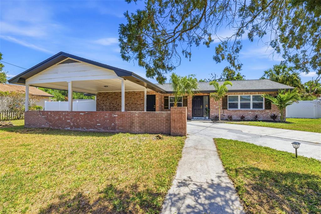 4433 POMPANO DRIVE
