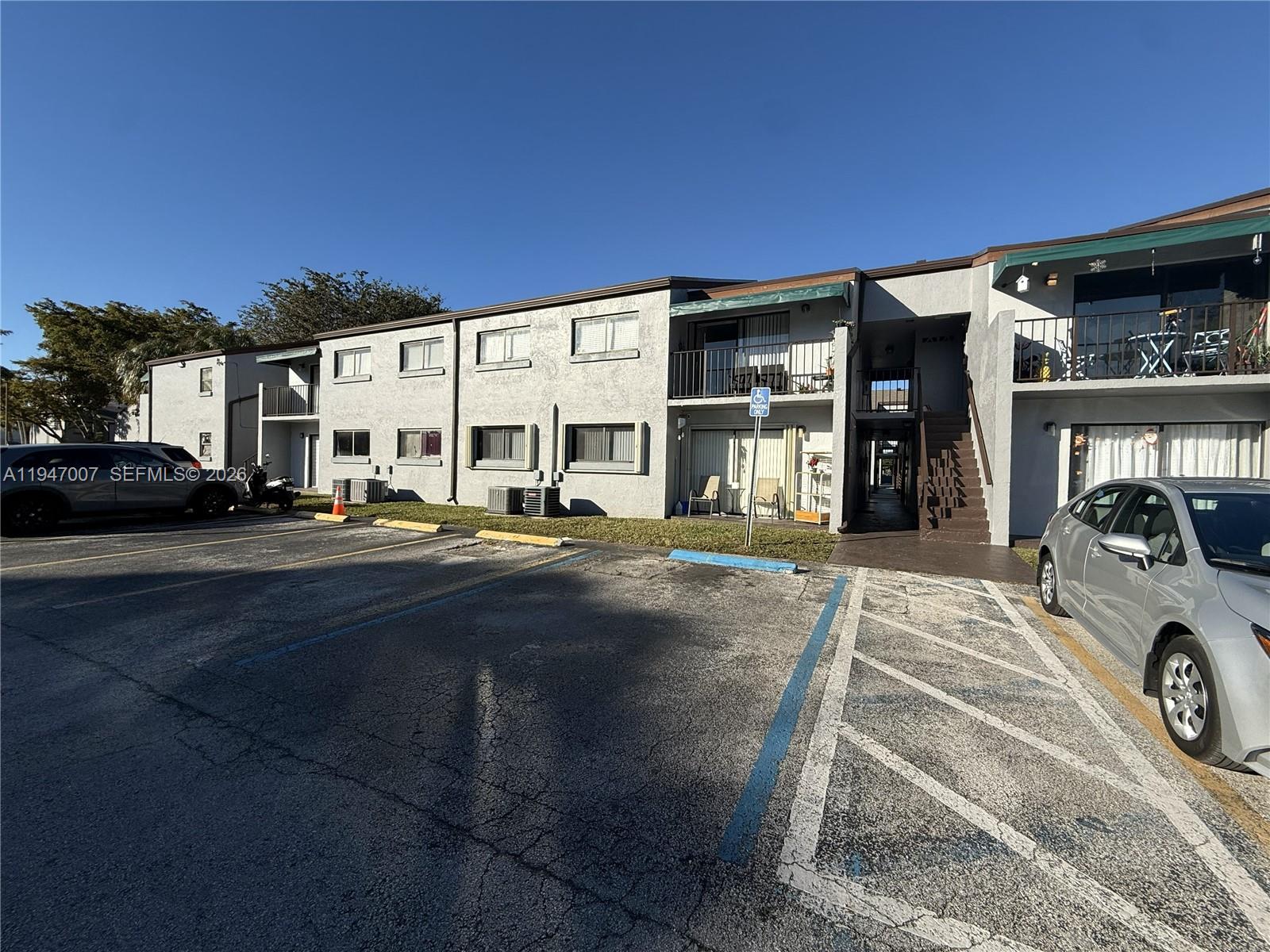 7405 SW 152nd Ave # 107, Miami FL 33193