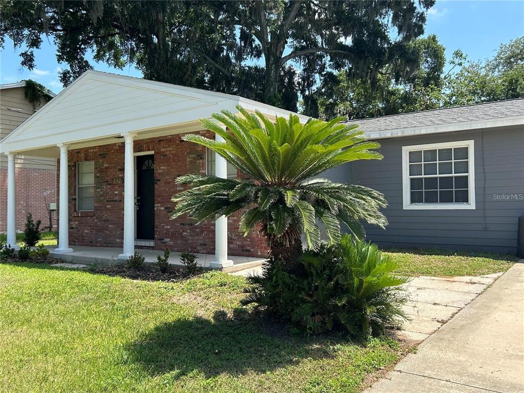 232 BEVERLY BOULEVARD, BRANDON, FL — photo 2 of 30