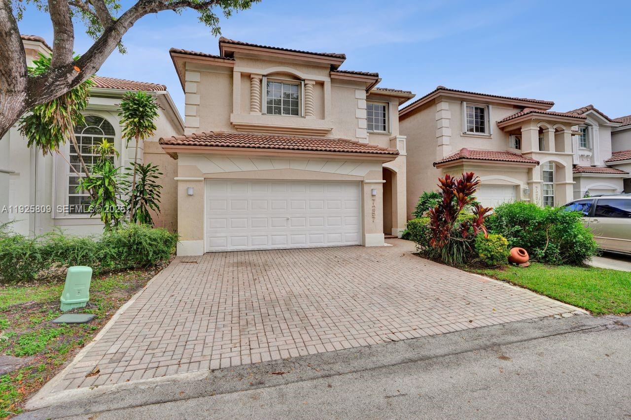 7257 NW 113th CT, Doral FL 33178