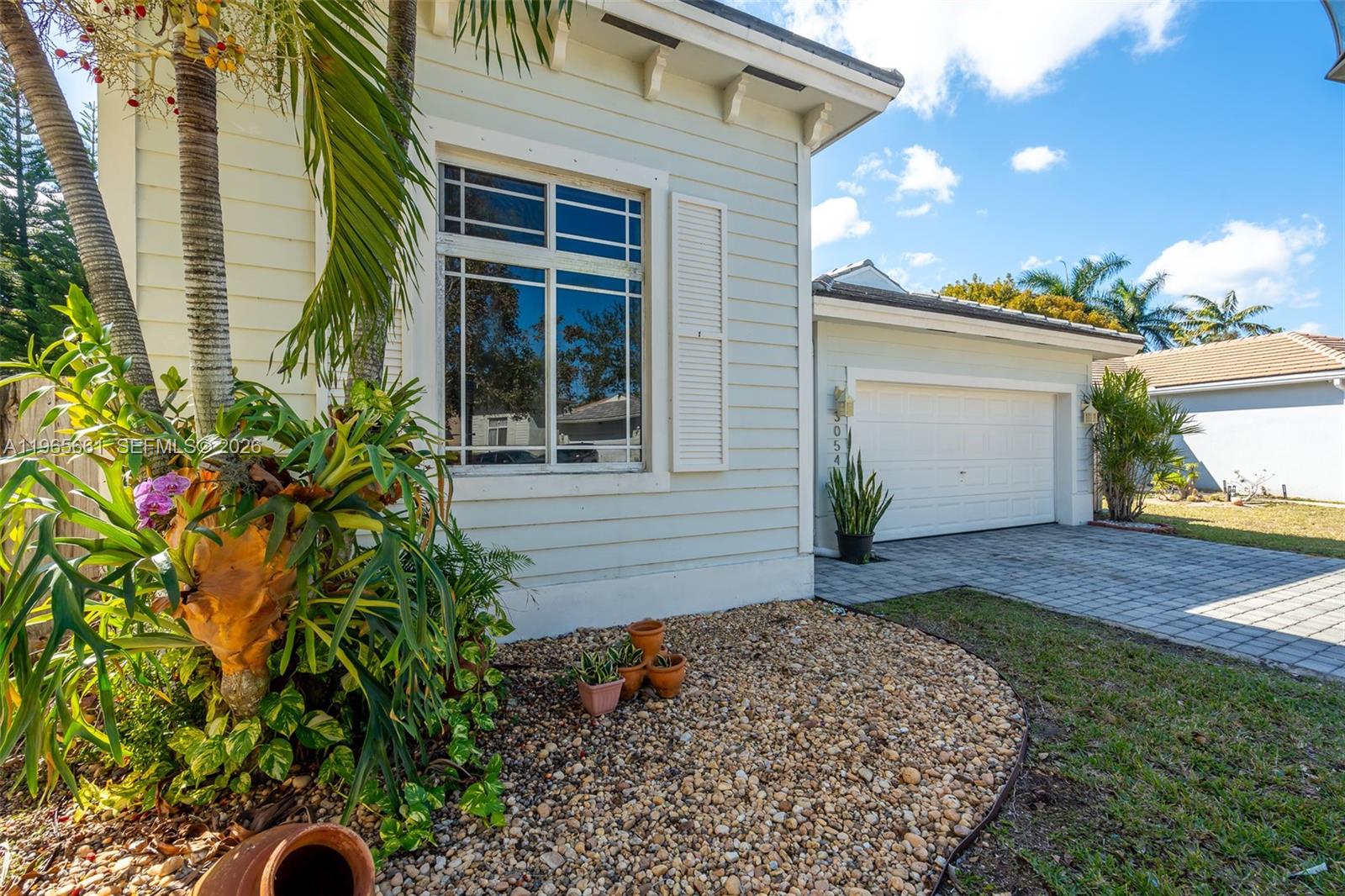 3054 SE 5th Dr, Homestead FL 33033