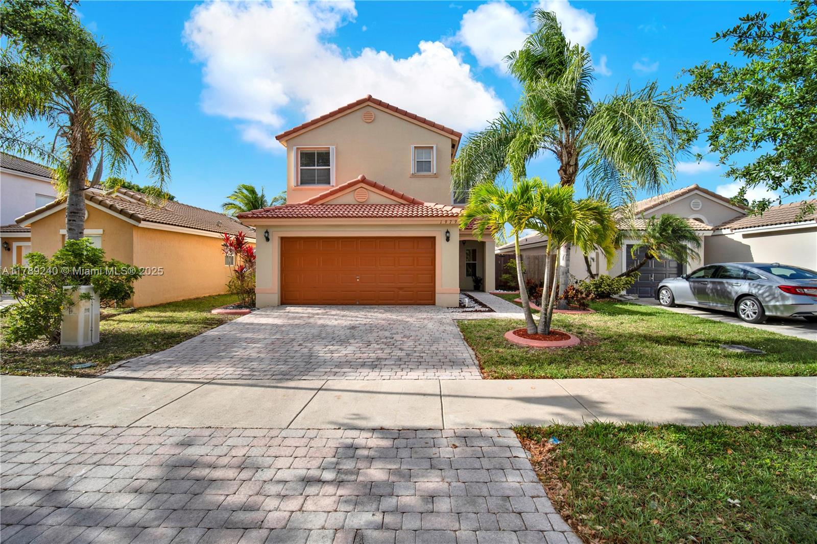 1979 SE 13th St, Homestead FL 33035