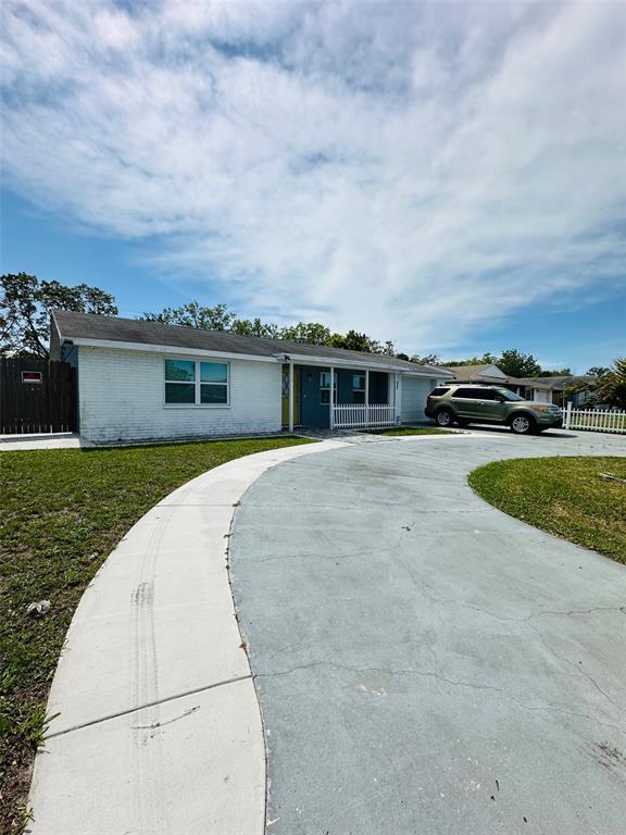 6310 WESTPORT DRIVE
