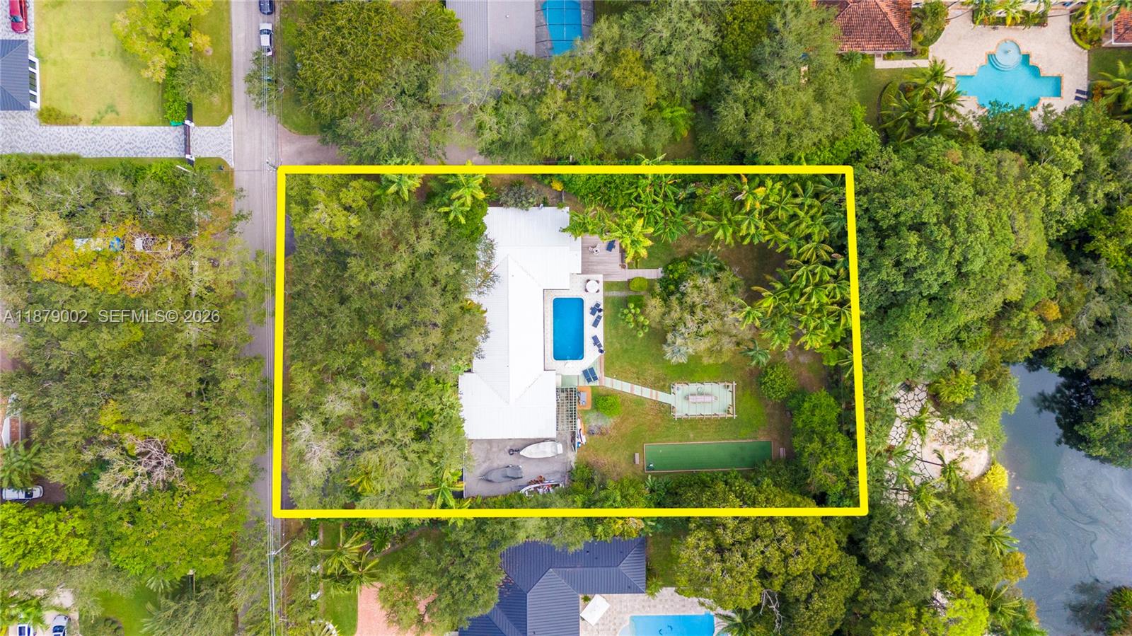 6630 SW 102nd St, Pinecrest FL 33156