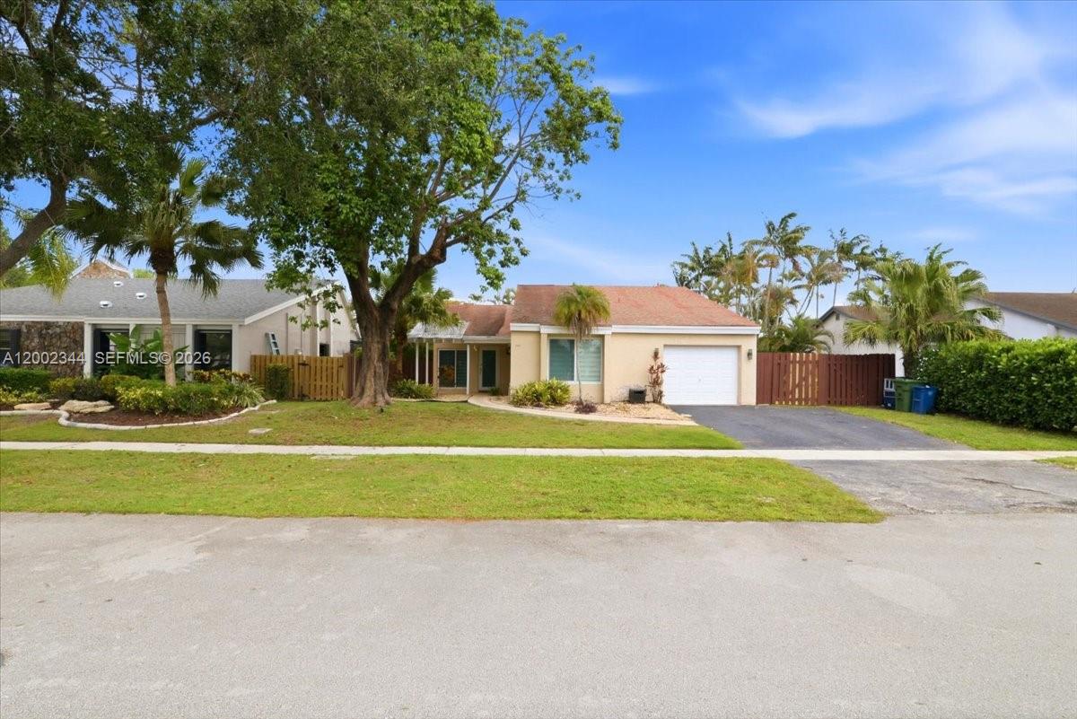 500 SW 167th Ter, Weston FL 33326