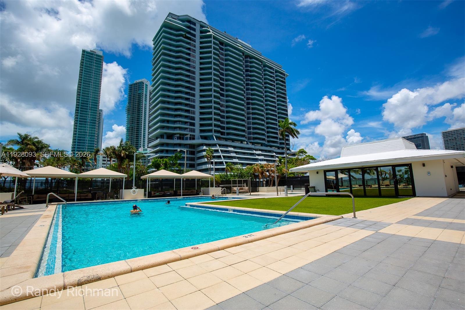 600 NE 36th St # 720, Miami FL 33137