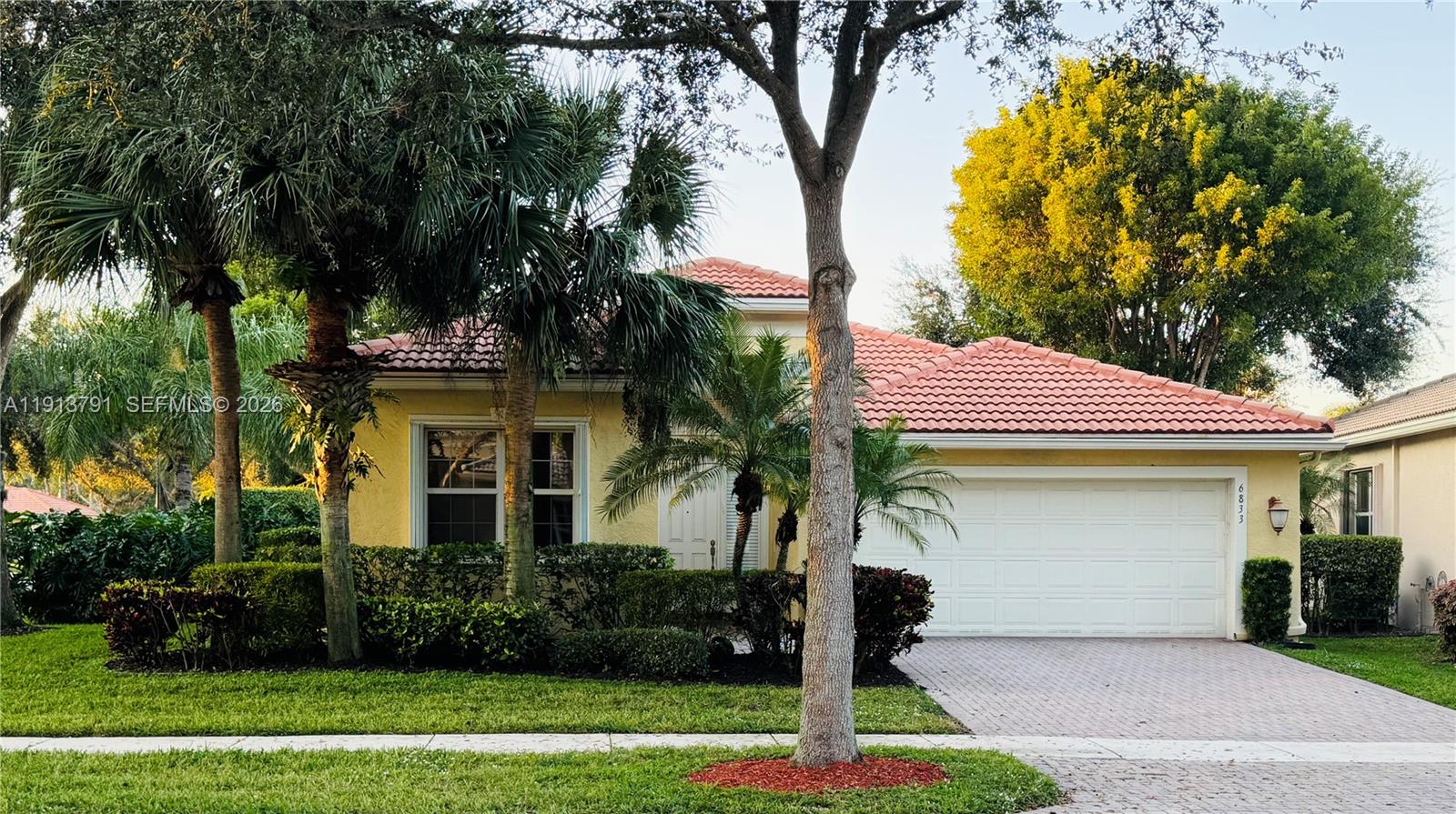 6833 Watertown Dr, Boynton Beach FL 33437