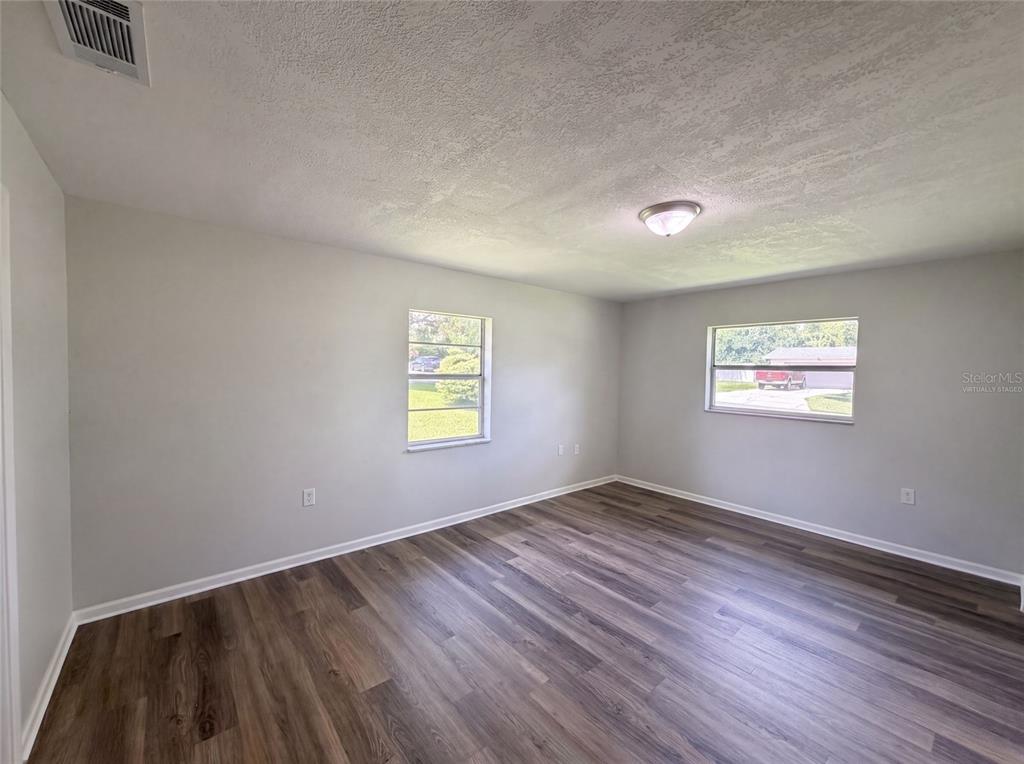 4918 DENISE AVENUE, LAKELAND, FL — photo 4 of 18
