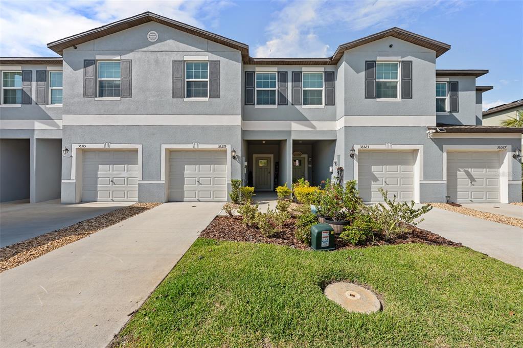 36519 GARDEN WALL WAY