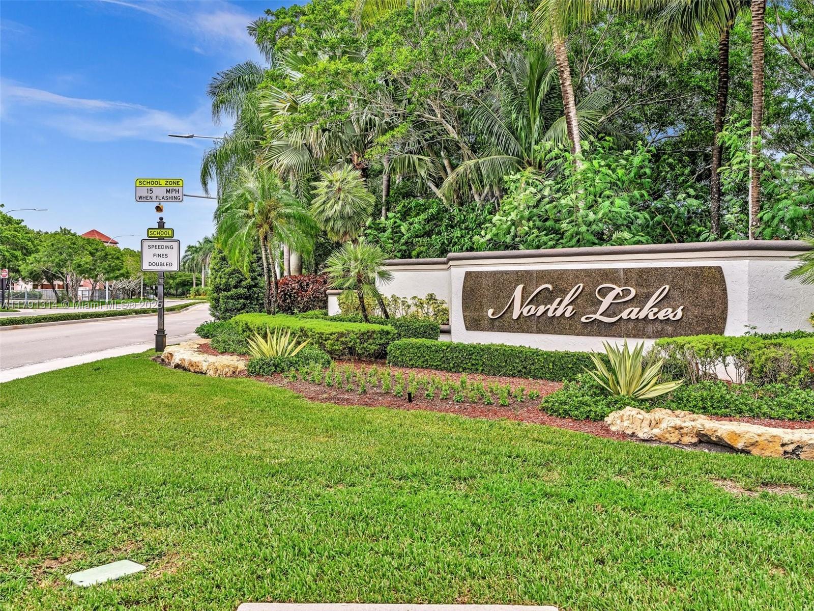 457 Cambridge Dr, Weston FL 33326