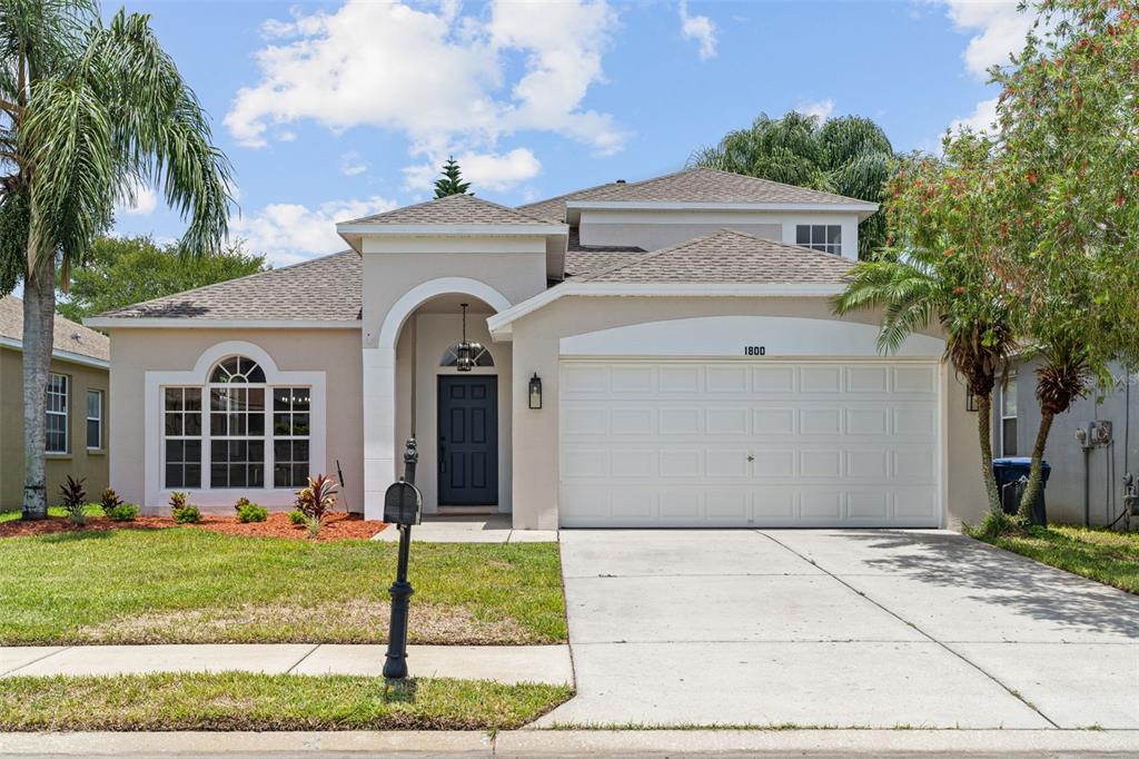 1800 LOCH HAVEN COURT