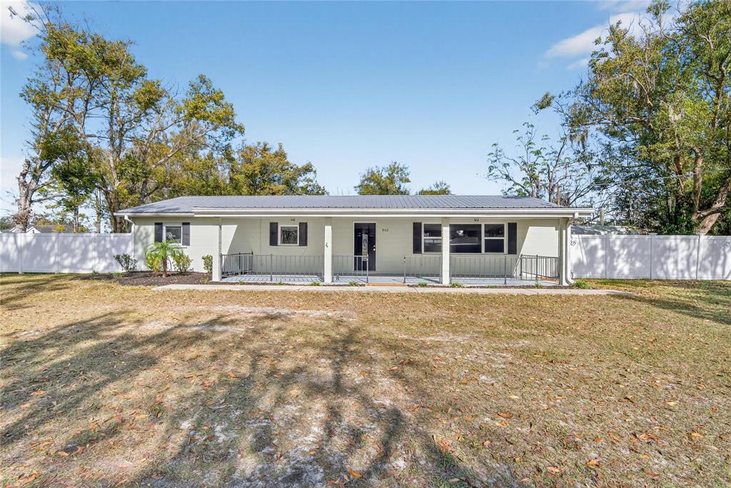 902 CHARLIE GRIFFIN ROAD