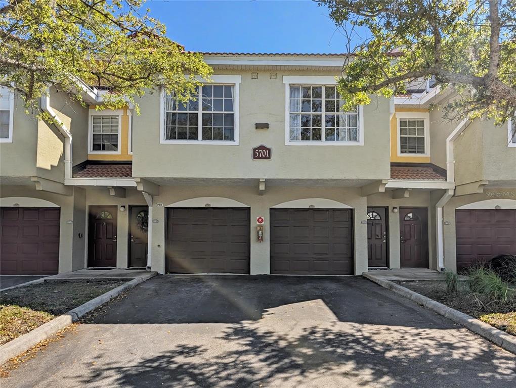5701 BENTGRASS DRIVE UNIT 18-207