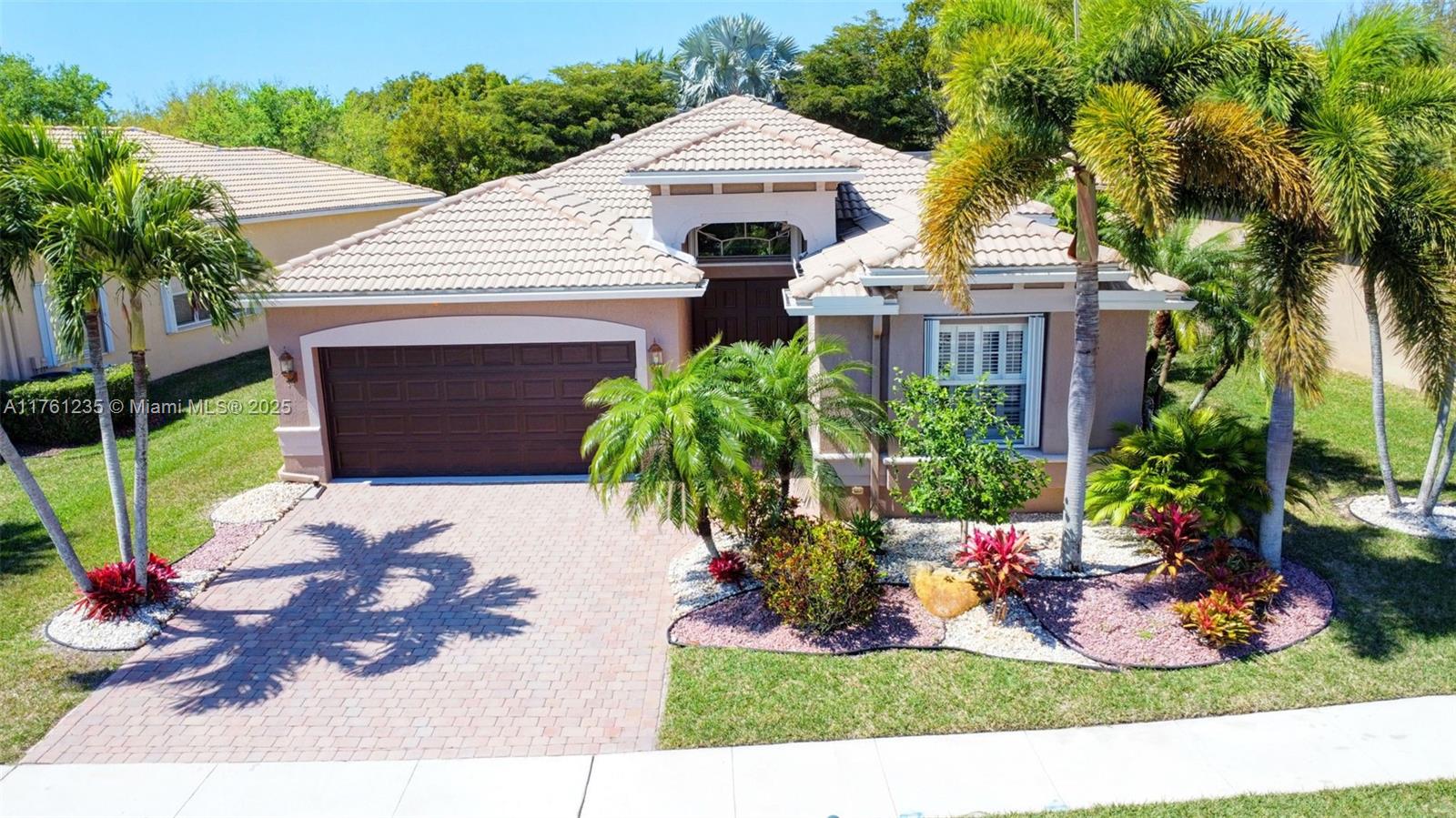 6819 Pisano Dr, Lake Worth FL 33467