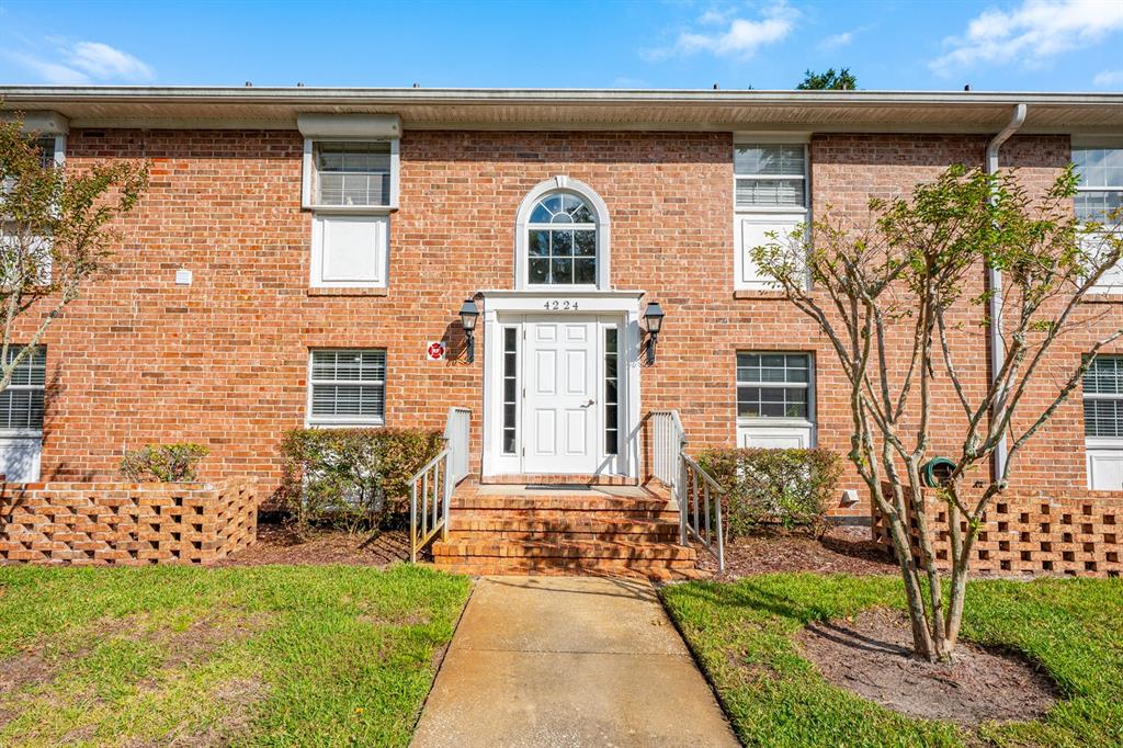 4224 LAKE UNDERHILL ROAD UNIT 8b5