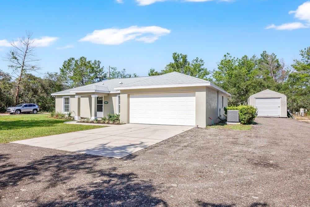 40621 E 2ND, UMATILLA, FL — photo 3 of 28
