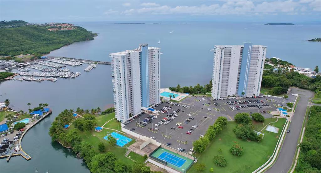 200 AVE MARINA VIEW DOS MARINAS II UNIT 1004