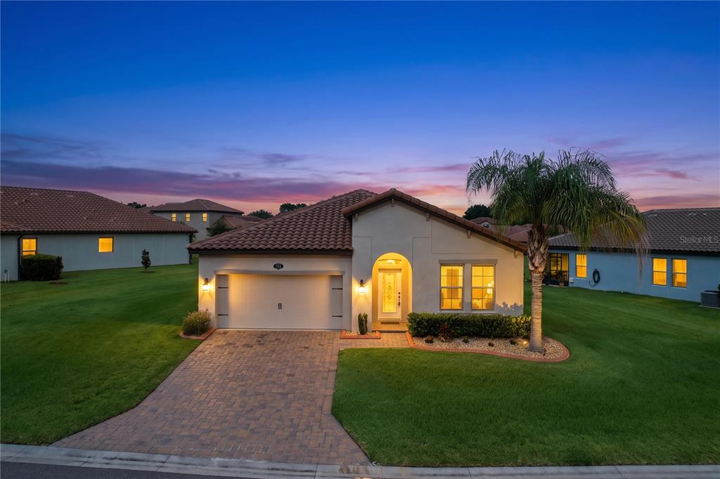 4125 PRIMA LAGO CIRCLE