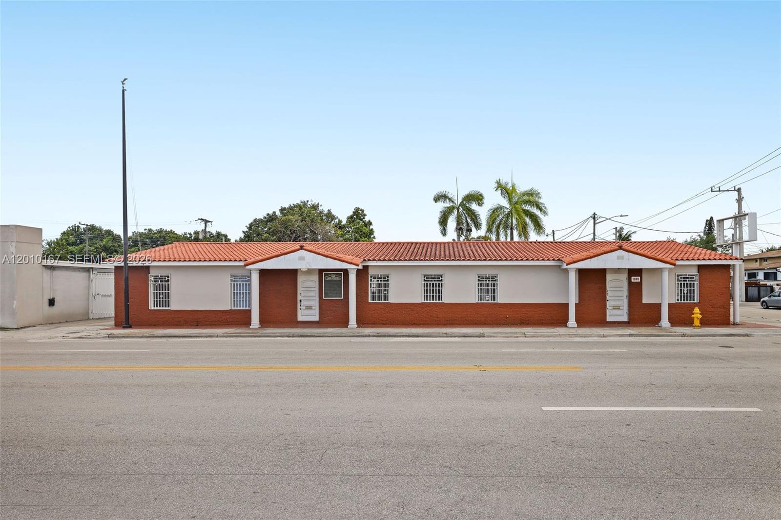 1888 NW 7th St, Miami FL 33125