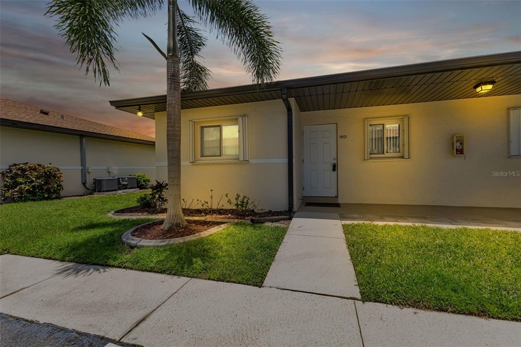 25275 RAMPART BOULEVARD UNIT 1801
