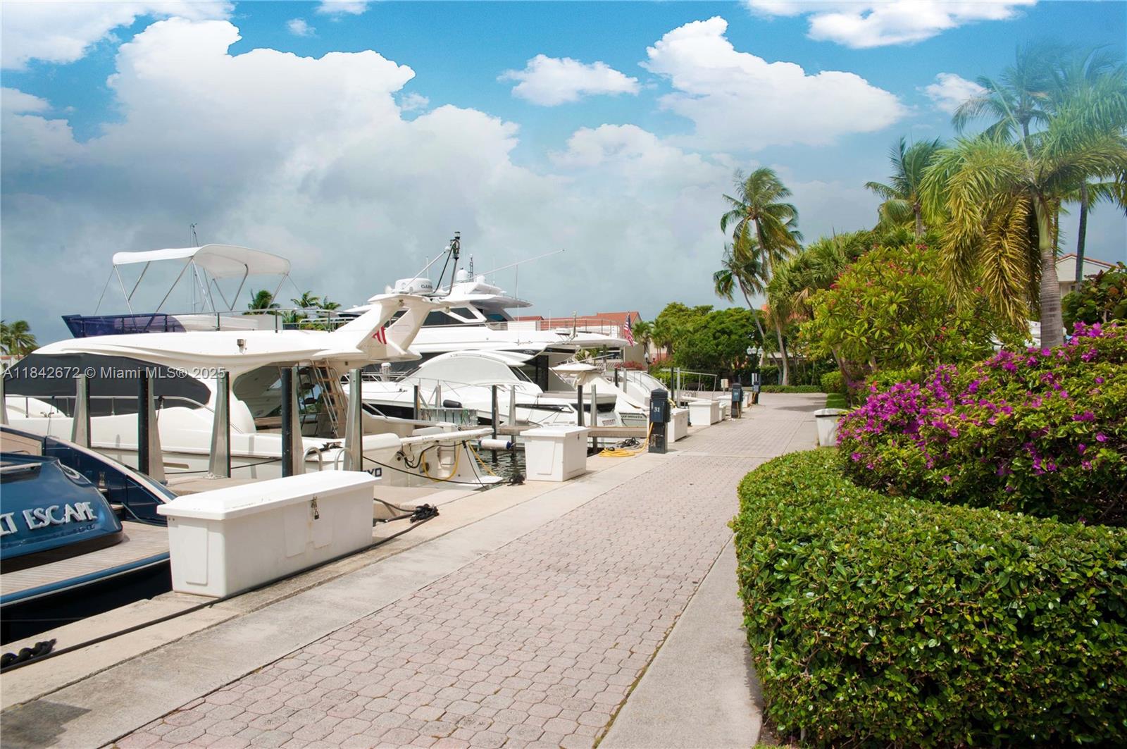3600 Yacht Club Dr # 402, Aventura FL 33180