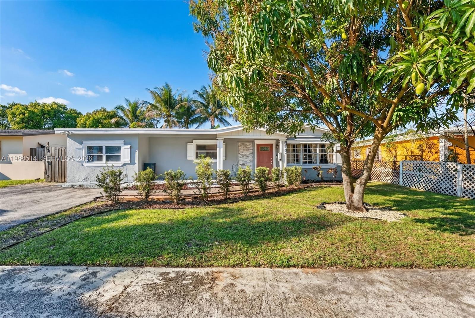 6621 NW 21st St, Sunrise FL 33313