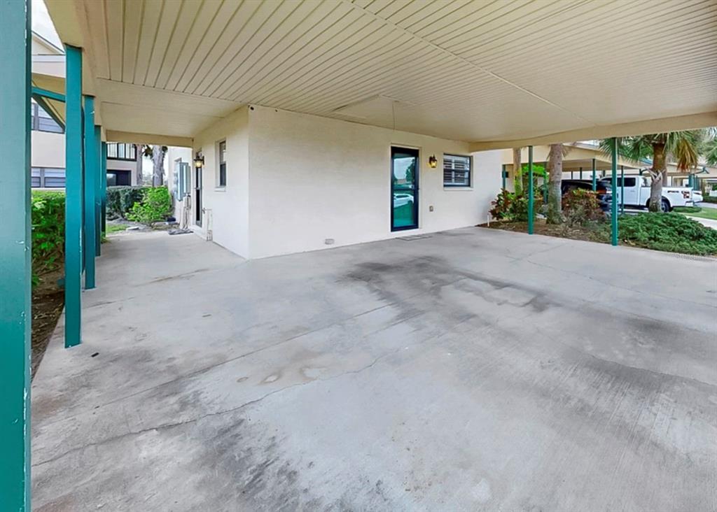 626 YARDARM DRIVE UNIT 13, APOLLO BEACH, FL — photo 5 of 30