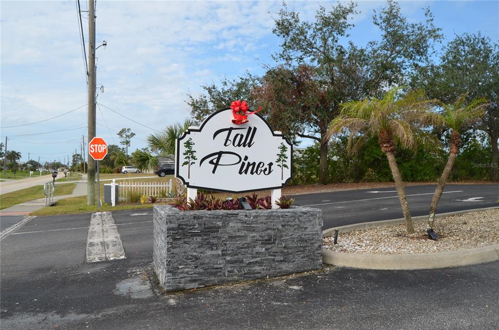 8100 MEMORY LANE UNIT 207, ROTONDA WEST, FL — photo 4 of 30