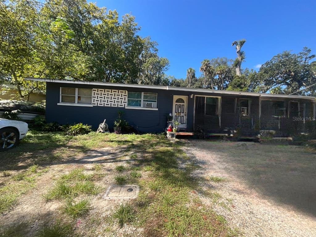 124 BAYWOOD DRIVE
