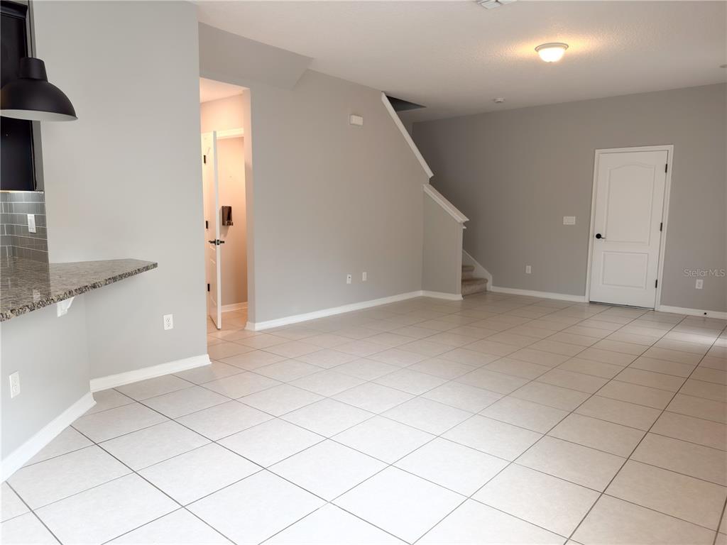 2570 ECON LANDING BOULEVARD, ORLANDO, FL — photo 5 of 15