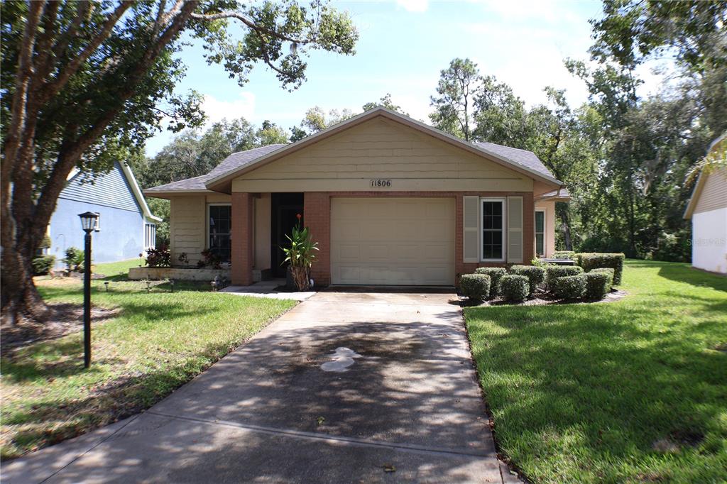 11806 WHITE ASH DRIVE