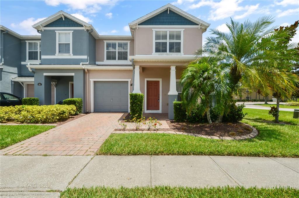 889 PARK GROVE COURT