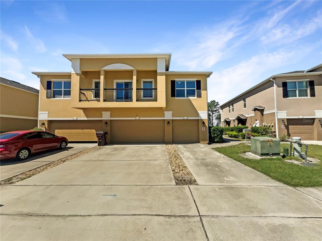 2124 BETSY ROSS LANE
