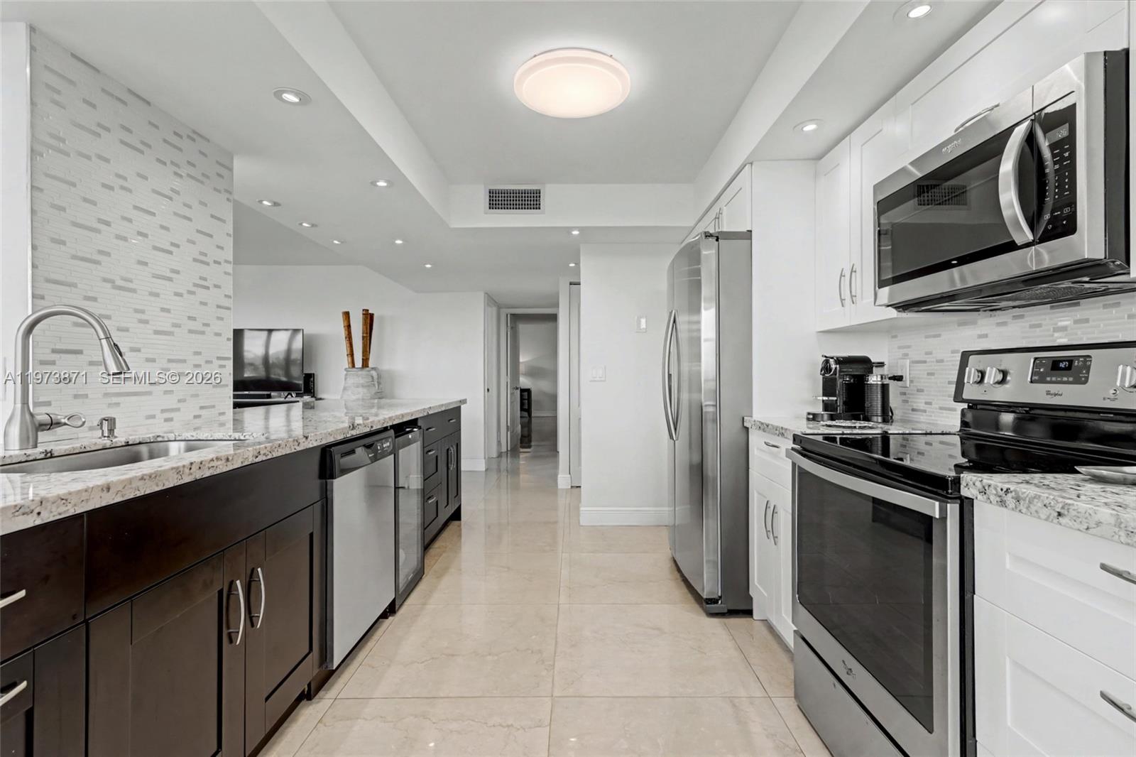2017 S Ocean Dr # 209, Hallandale Beach FL 33009