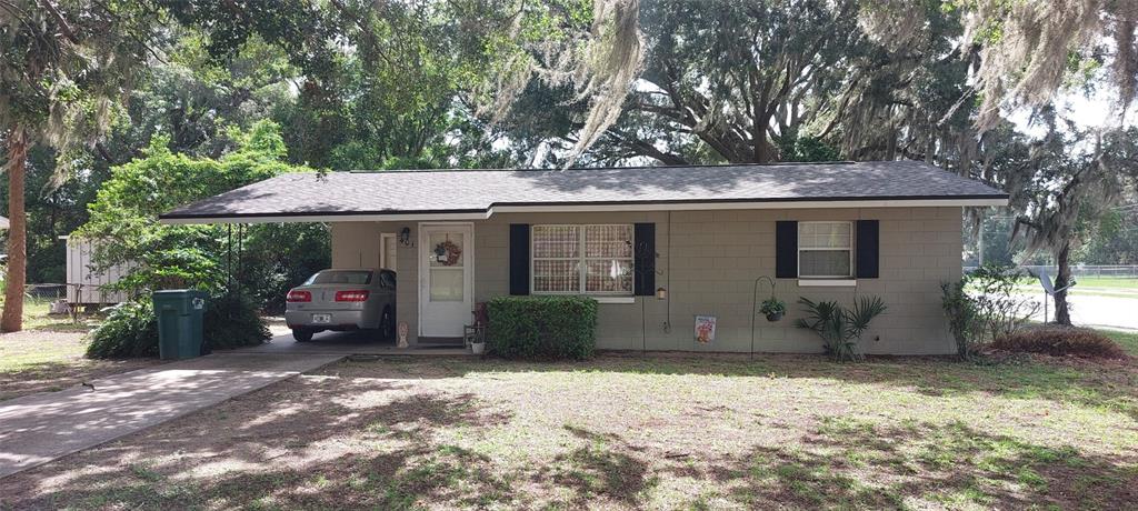 401 SUNNY COURT