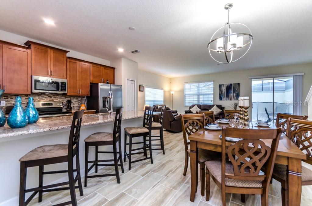 9047 DOGLEG DRIVE, DAVENPORT, FL — photo 2 of 20