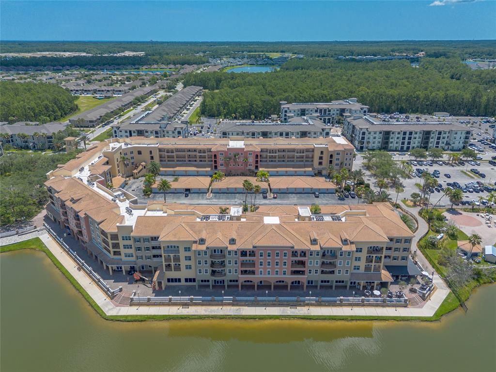 424 LUNA BELLA LANE UNIT 416C