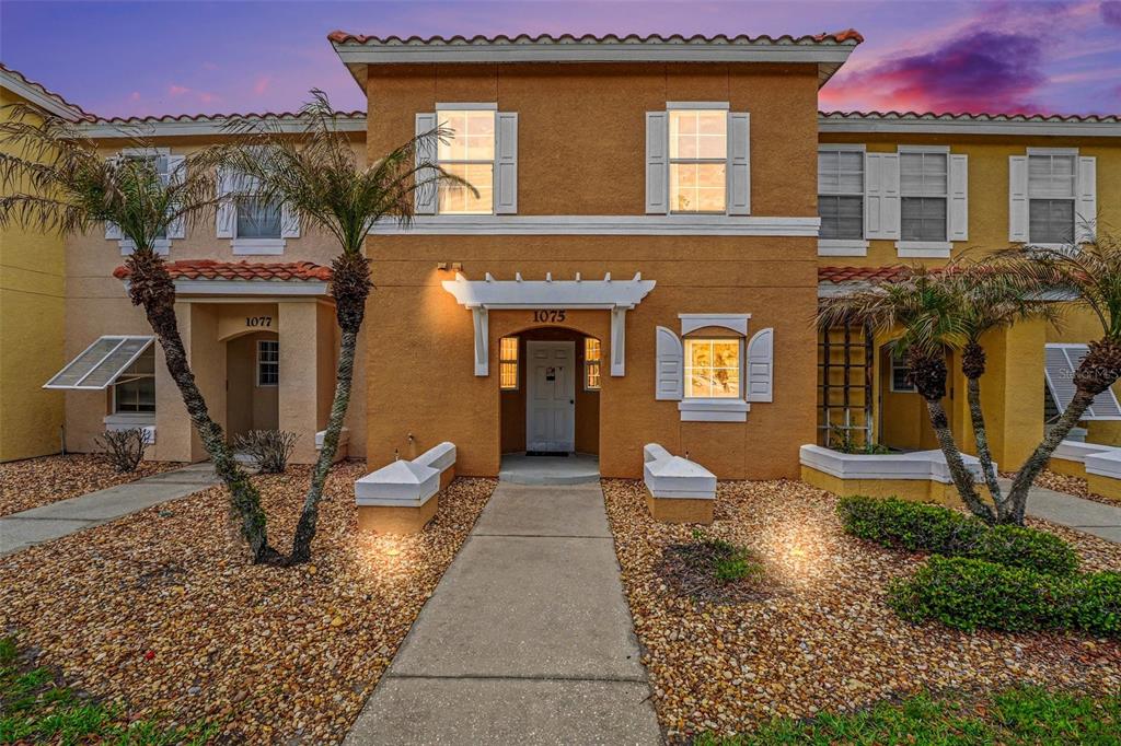 1077 PARK RIDGE CIRCLE