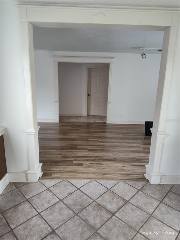 320 HWY 441, LADY LAKE, FL — photo 4 of 22