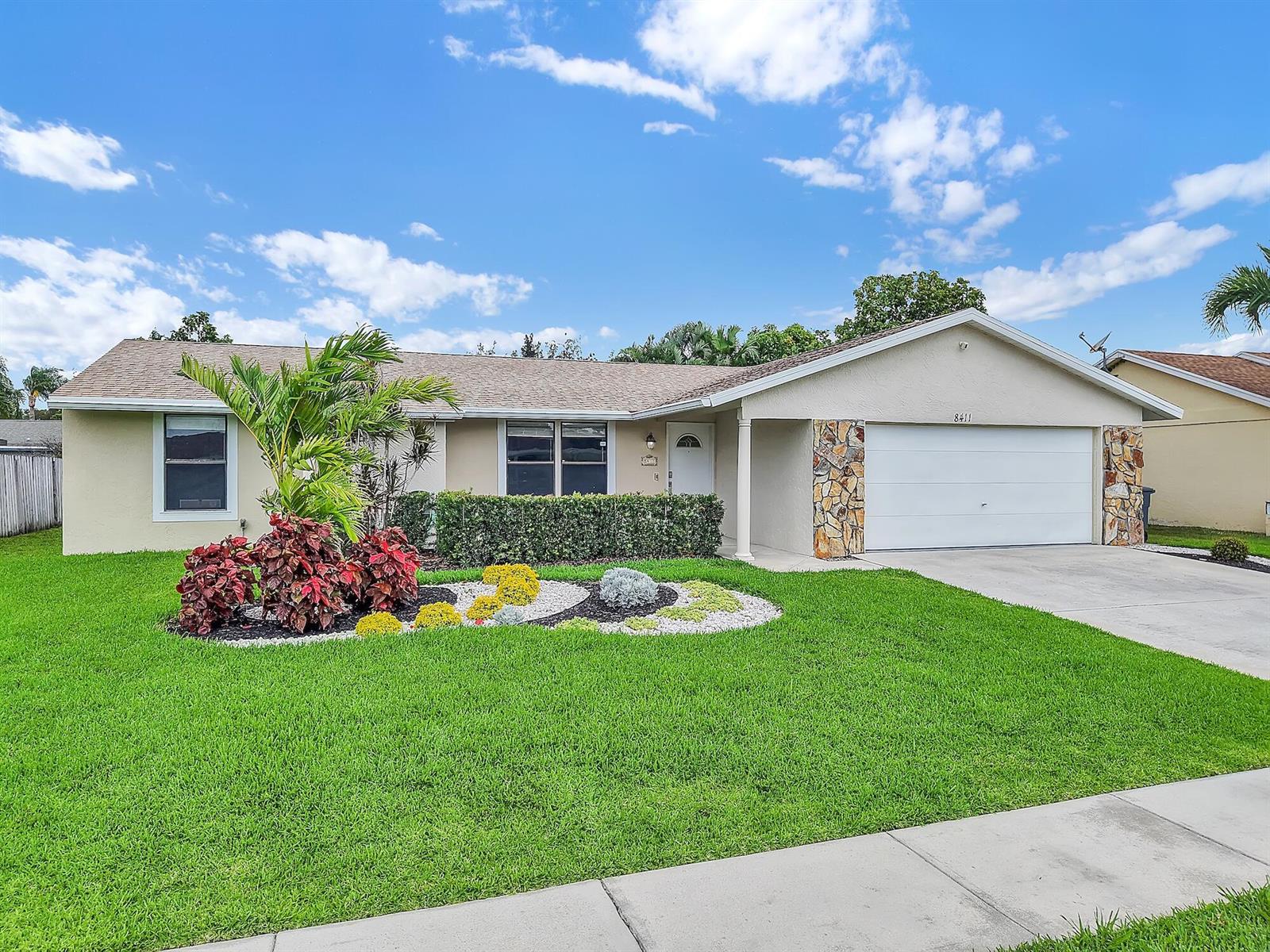 8411 Theresa Road, Boynton Beach FL 33472