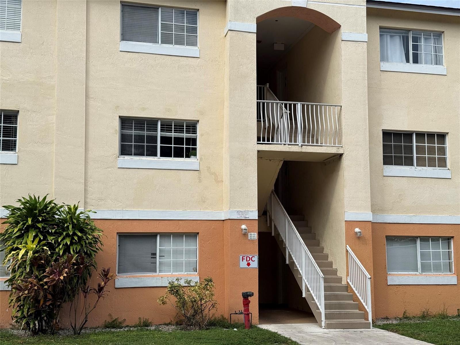 3680 N 56th Avenue # B, Hollywood FL 33021