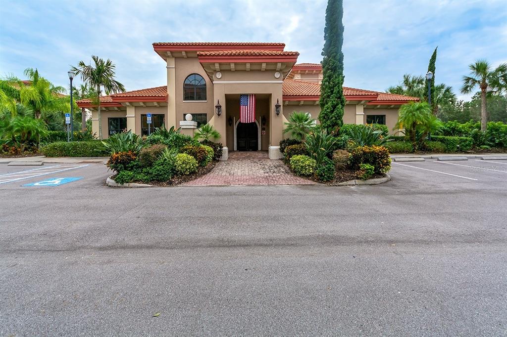 7702 LAKE VISTA COURT UNIT 204