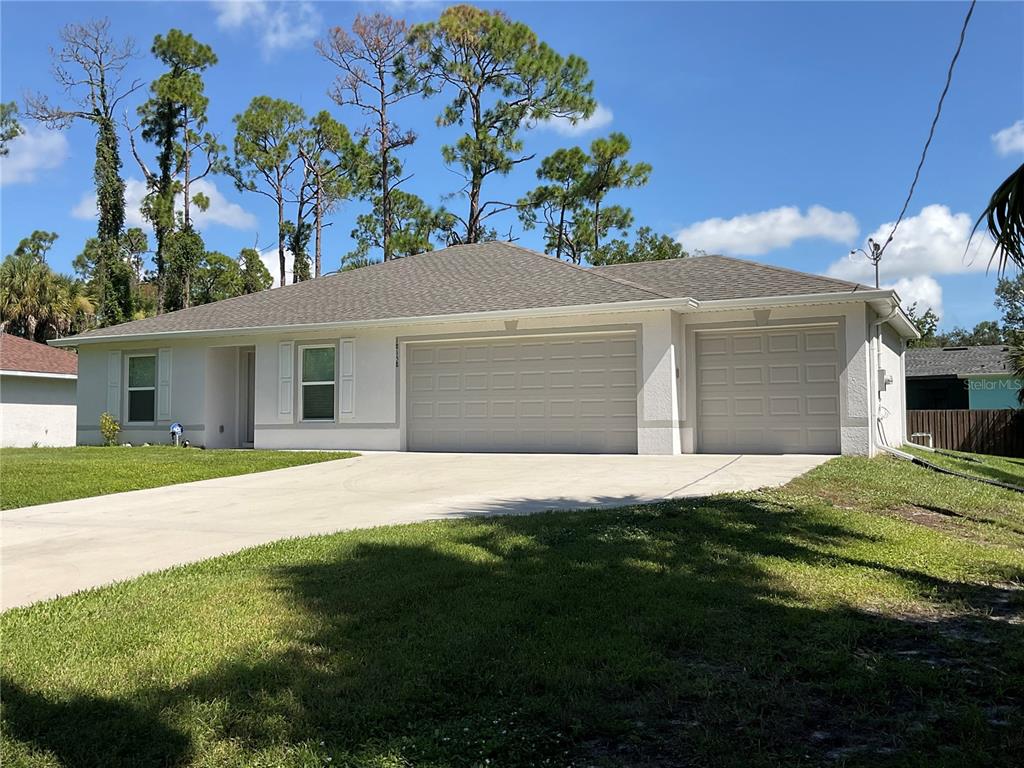 18158 CHARTER AVENUE, PORT CHARLOTTE, FL — photo 3 of 30