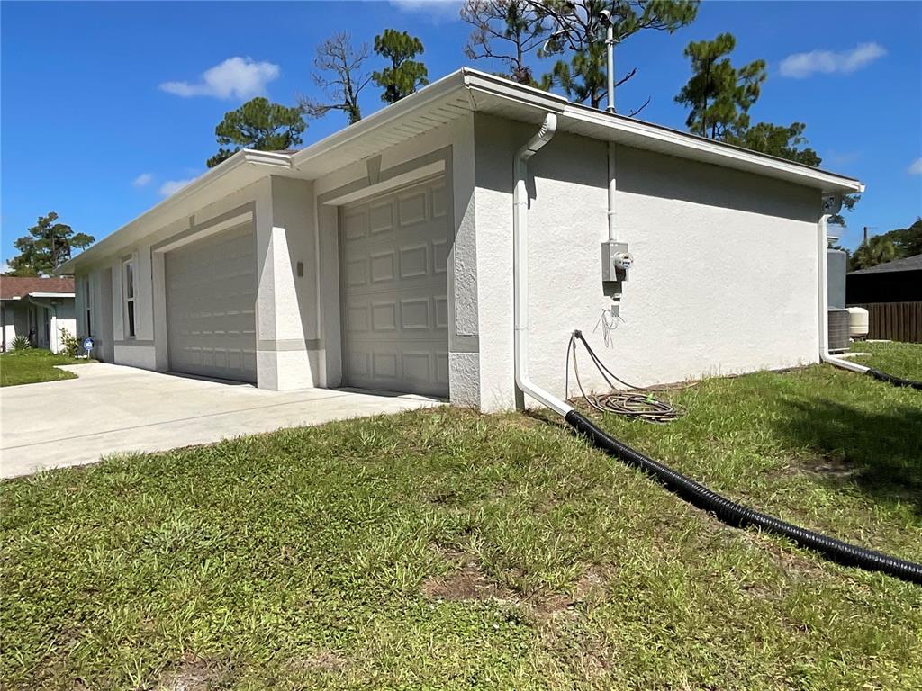18158 CHARTER AVENUE, PORT CHARLOTTE, FL — photo 4 of 30