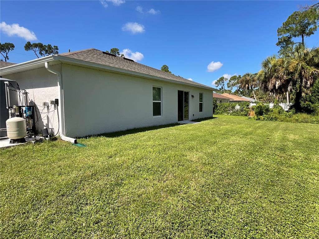 18158 CHARTER AVENUE, PORT CHARLOTTE, FL — photo 5 of 30