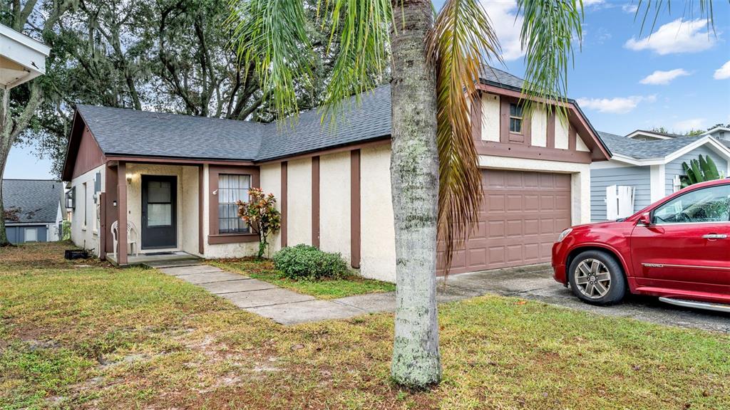 512 LAKE DEXTER BOULEVARD