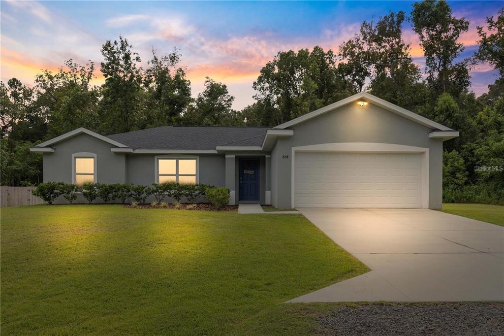 854 SE 28TH STREET