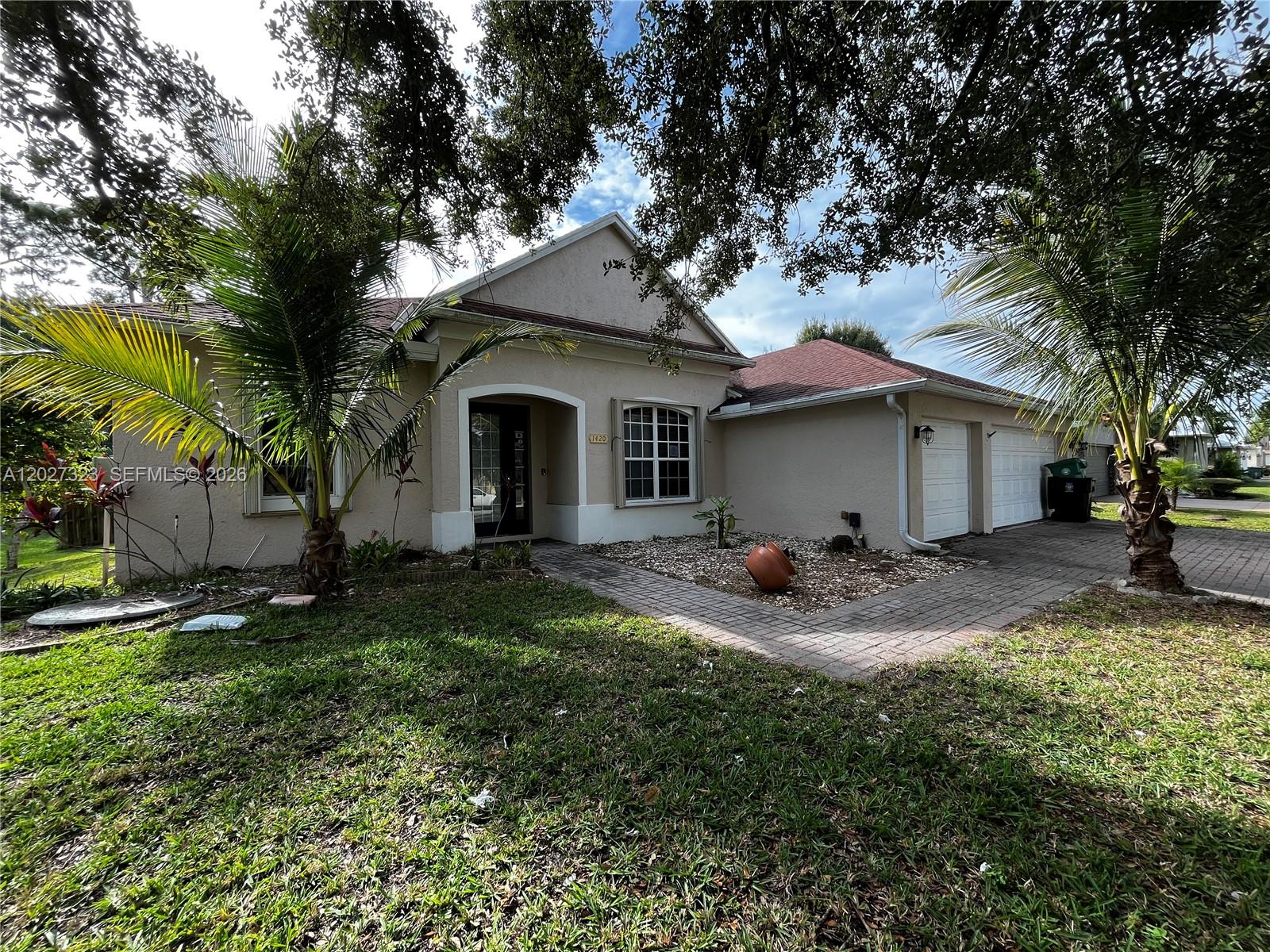 1420 SW Dimperio Ave, Port St. Lucie FL 34953