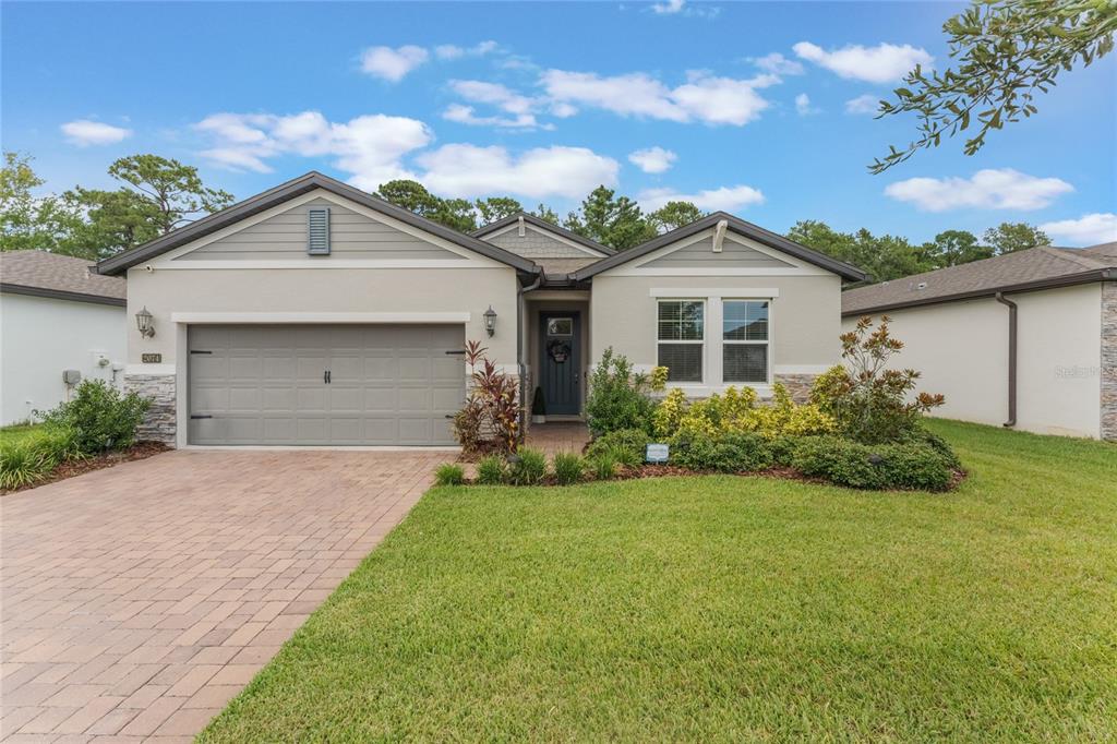 2074 LAURELWOOD WAY