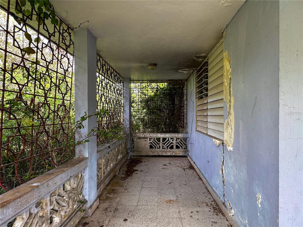 1918 BO. PILON, VIEQUES, PR — photo 5 of 16